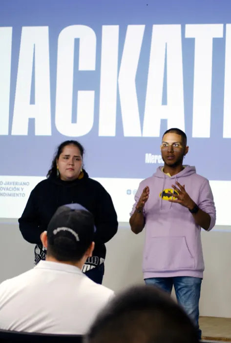 Hackaton, una experiencia de innovación colaborativa con empresas que le apuesta a metodologías de enseñanza de clase mundial