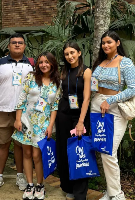 Estudiantes Delfín Javeriana